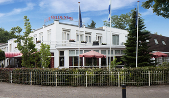 Vooraanzicht pand Fletcher Hotel-Restaurant Veldenbos